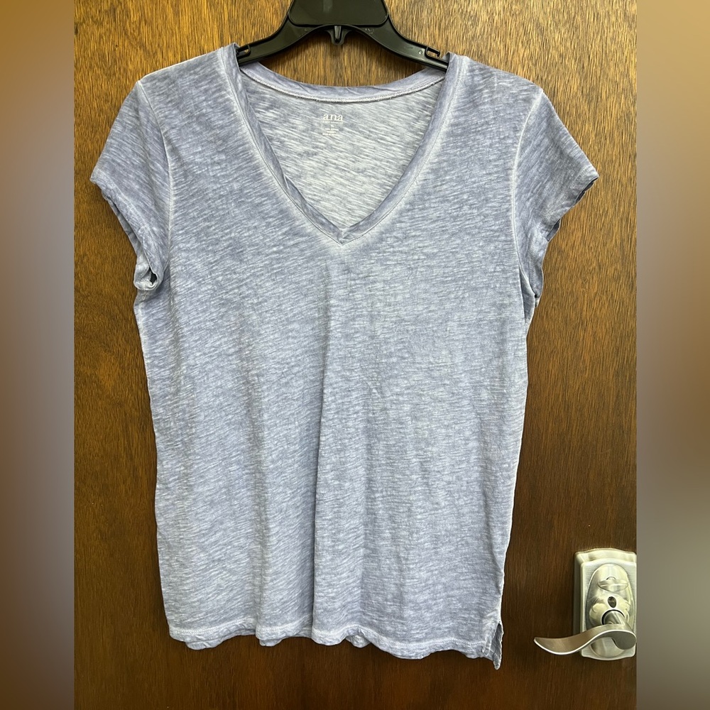 a.n.a Women's Blue V-Neck Top Sz XL